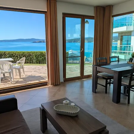 Panoramic Sea View With Pool Apartment *