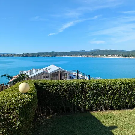 Apartment Panoramic Sea View With Pool
