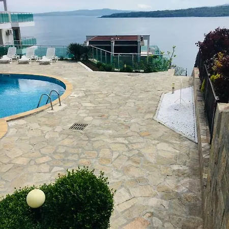 Panoramic Sea View With Pool Apartment Sosopol